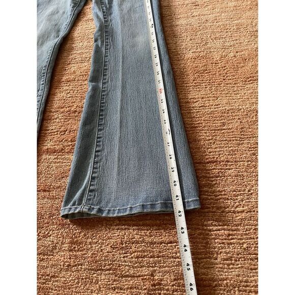 Wallflower High Rise Flare Jeans Size 7 Stretch Blue Sustainable Denim - Picture 7 of 9